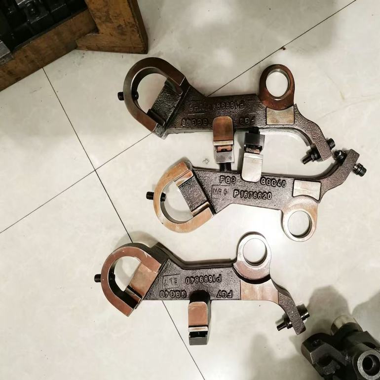KBA ink roller bracket