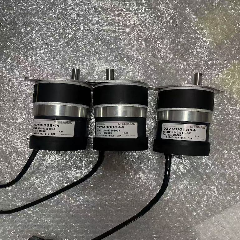 Roland 700 paper racket motor motor