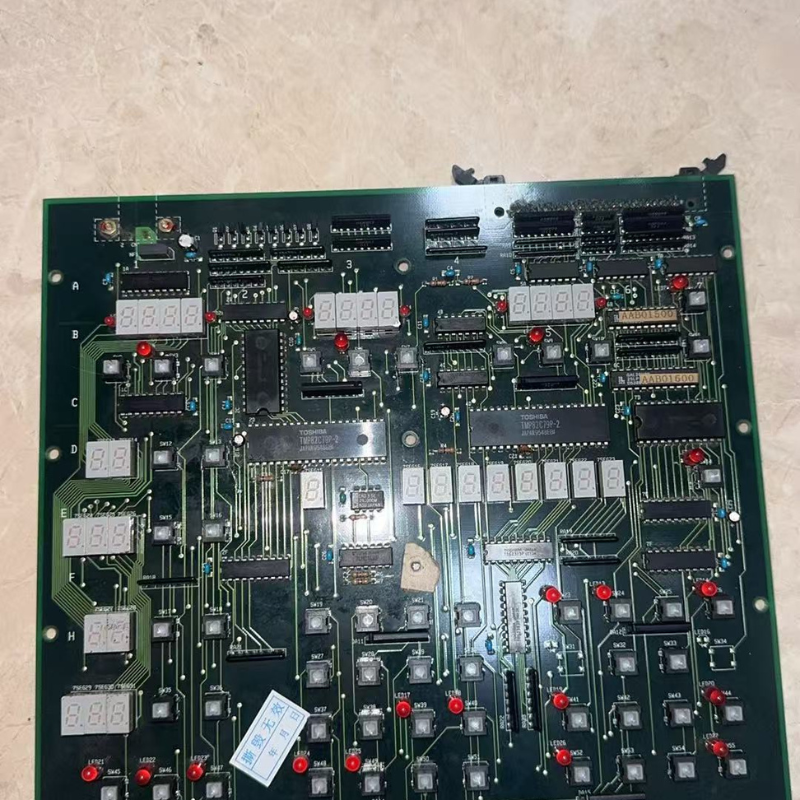 Komori Printing Machine Komori Seat Plate Model: MDR Board Number: AA BDE01700